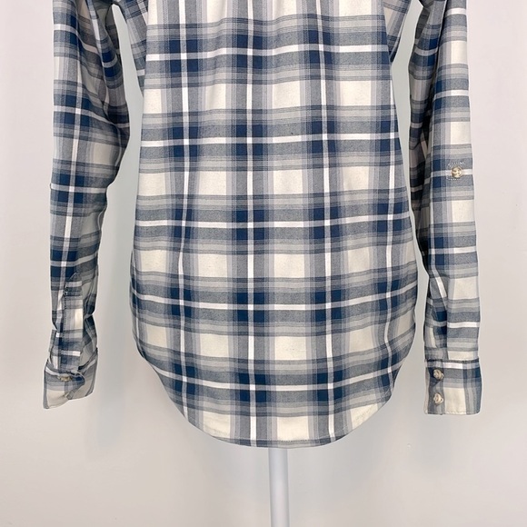 Mountain Hardware Women’s Blue, Gray, White Plaid Long Sleeve Shirt. Size Small. - Picture 8 of 13